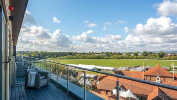 Penthouse Suite | Terrace/patio