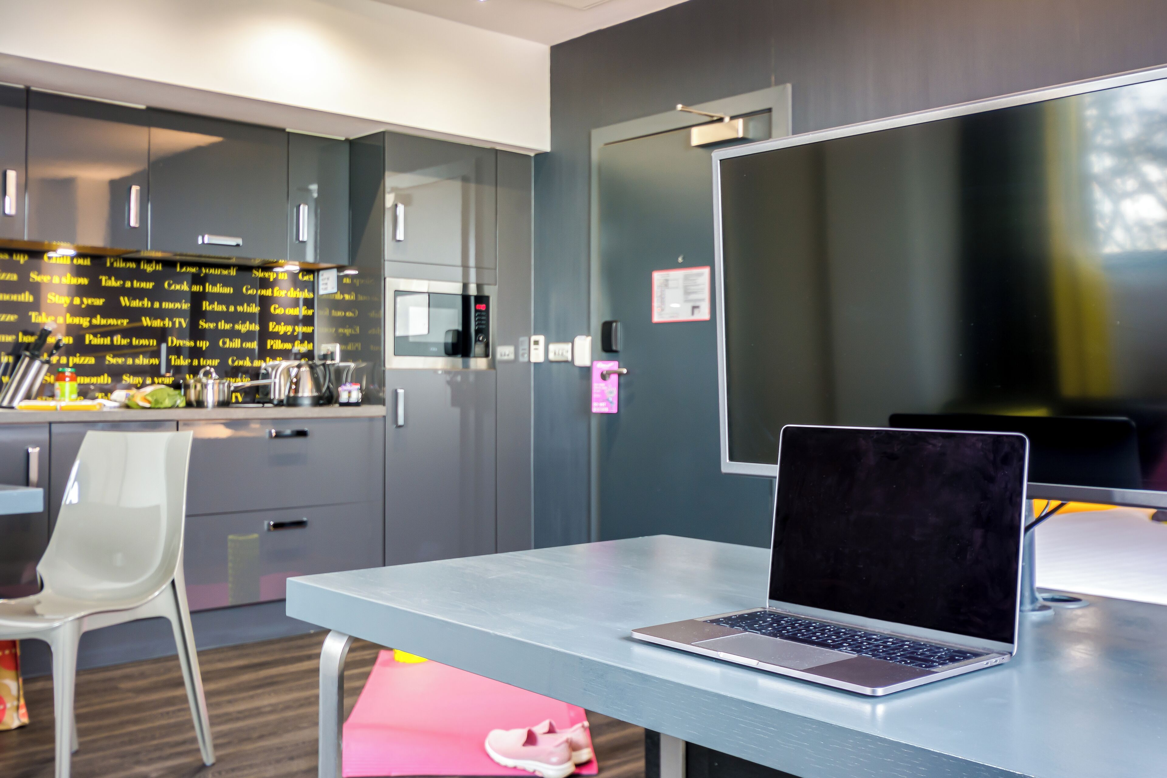 Foto - Roomzzz Chester City