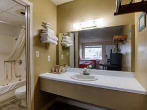 Room, 2 Queen Beds | Bathroom sink - OYO Hotel Branson MO-165 (Branson)