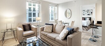 Global Luxury Suites at The White House