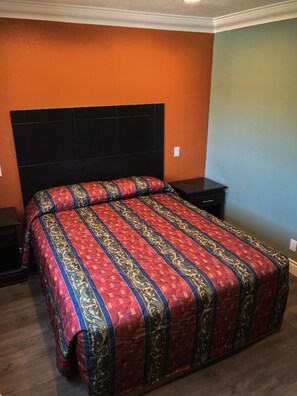 Chambre Deluxe, 1 grand lit, fumeur