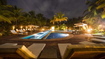Outdoor pool, open 8:00 AM to 10:00 PM, pool umbrellas, pool loungers