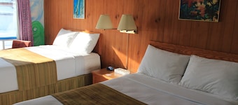 Algonquin Motel