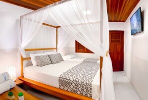 Desk, free WiFi, bed sheets