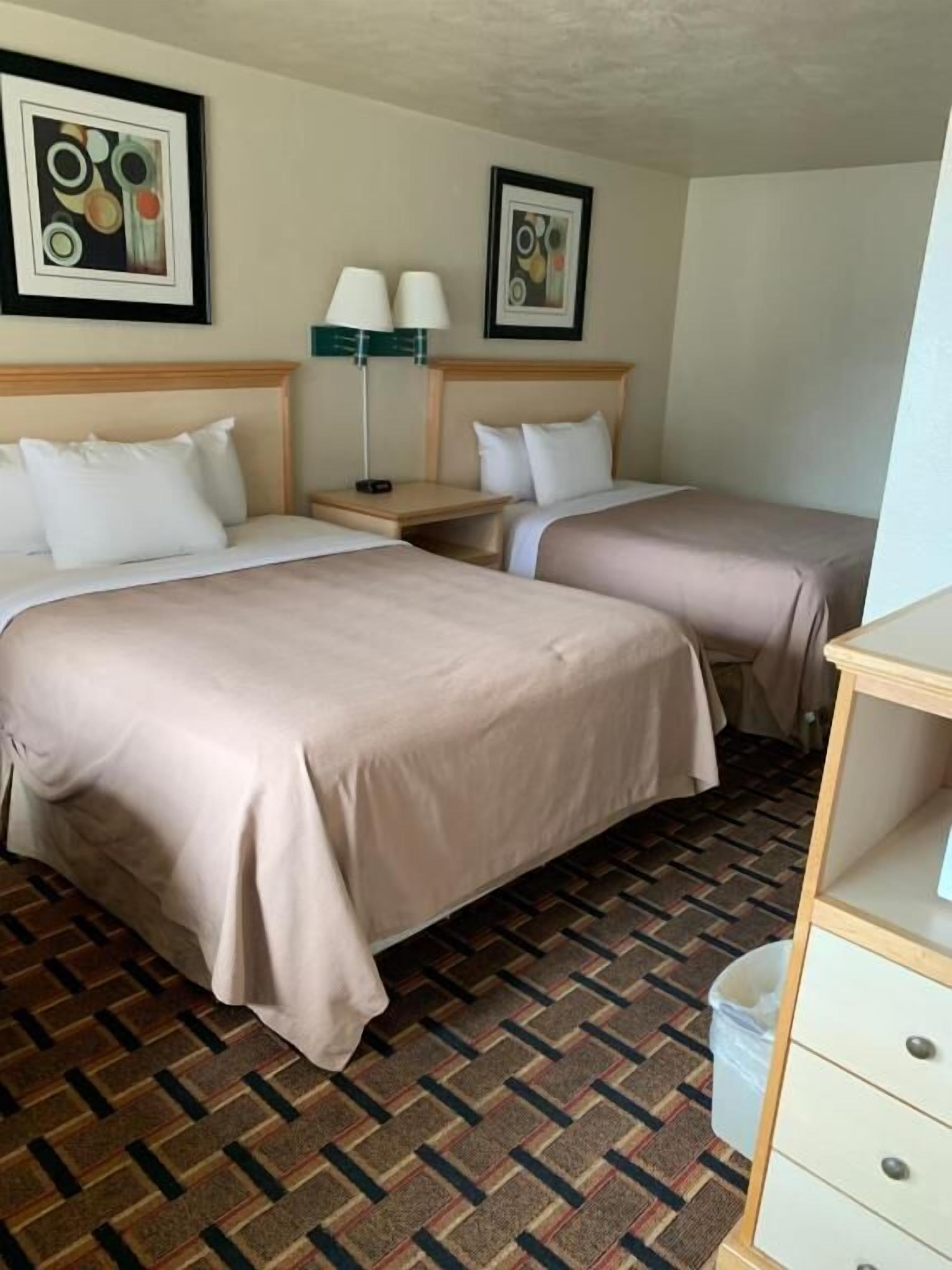 Economy Inn Reedsport, Reedsport Reviews & Hotel Deals Book at