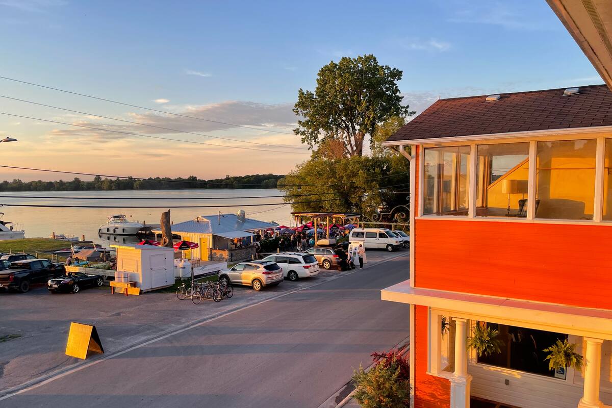 Apartment, 3 Bedrooms, Balcony, Lake View | Terrace/patio