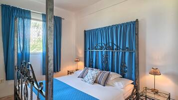 Sea Breeze, 2 Bedroom Apartment