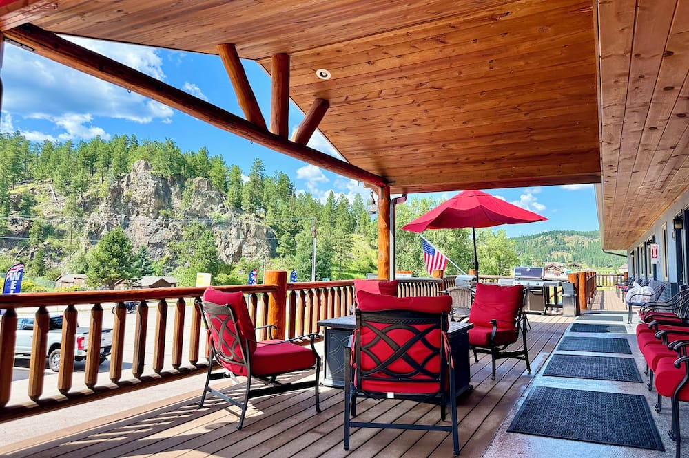 Mountain View Lodge & Cabins