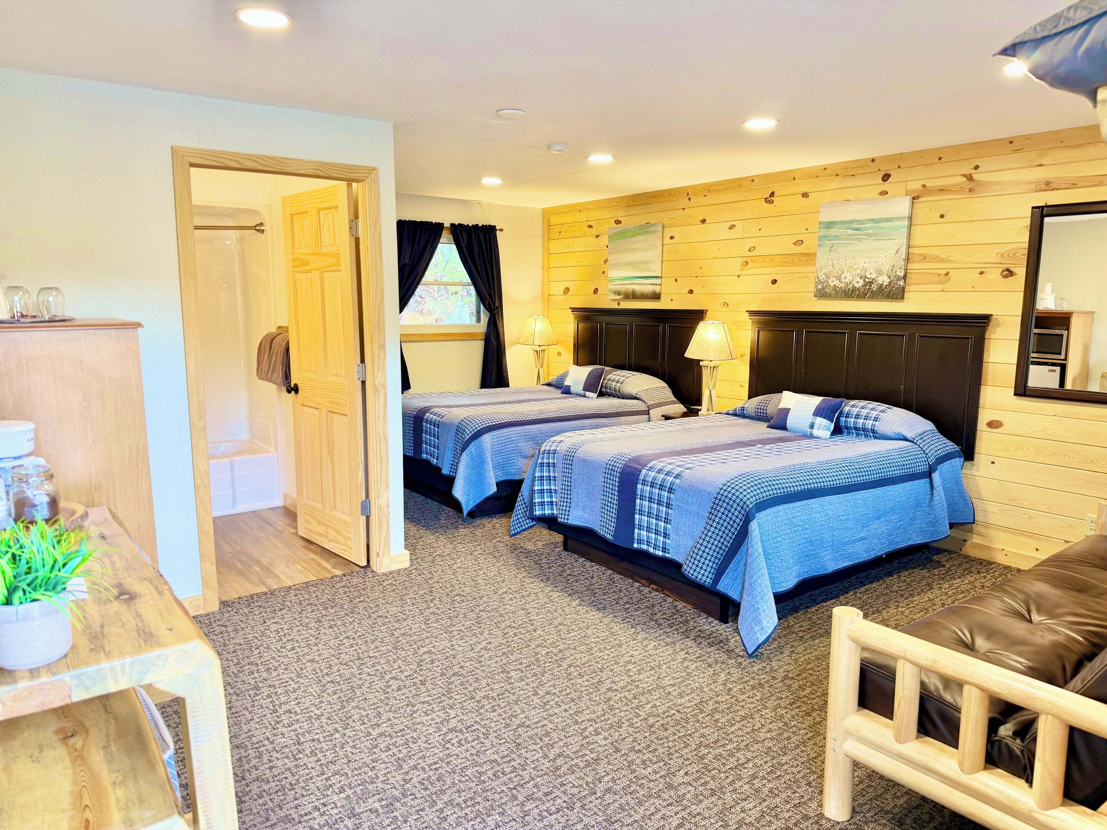 Family Room, Multiple Beds, Refrigerator & Microwave, Hill View | Premium bedding, individually decorated, individually furnished