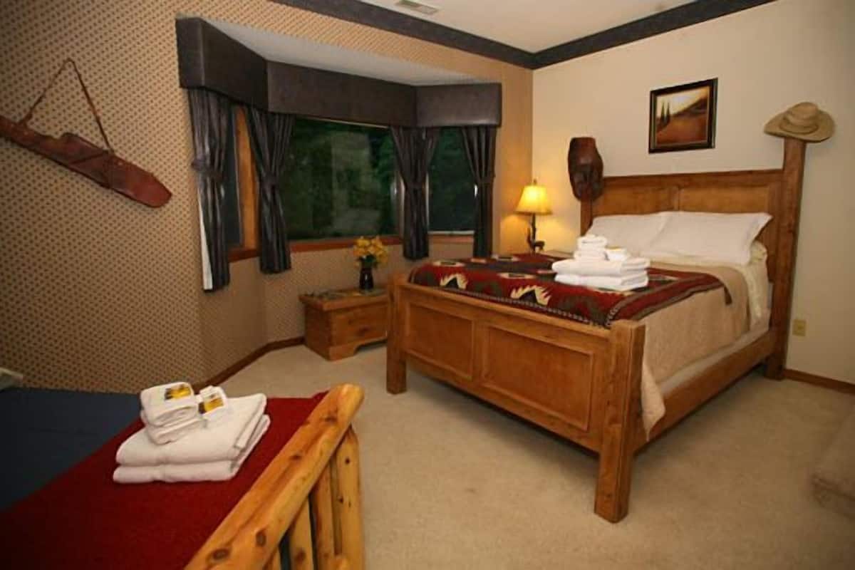 Free cots/infant beds, free WiFi, bed sheets