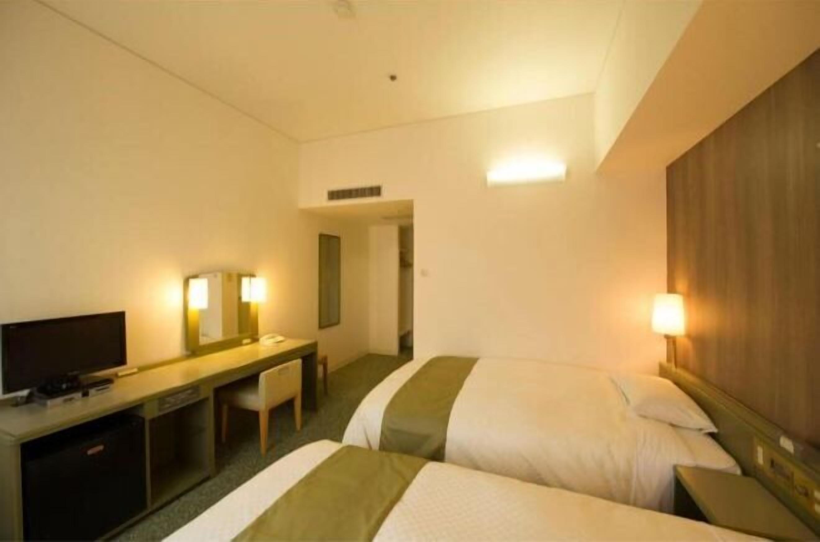 Skrivbord, mörkläggningsgardiner, gratis wi-fi och sängkläder