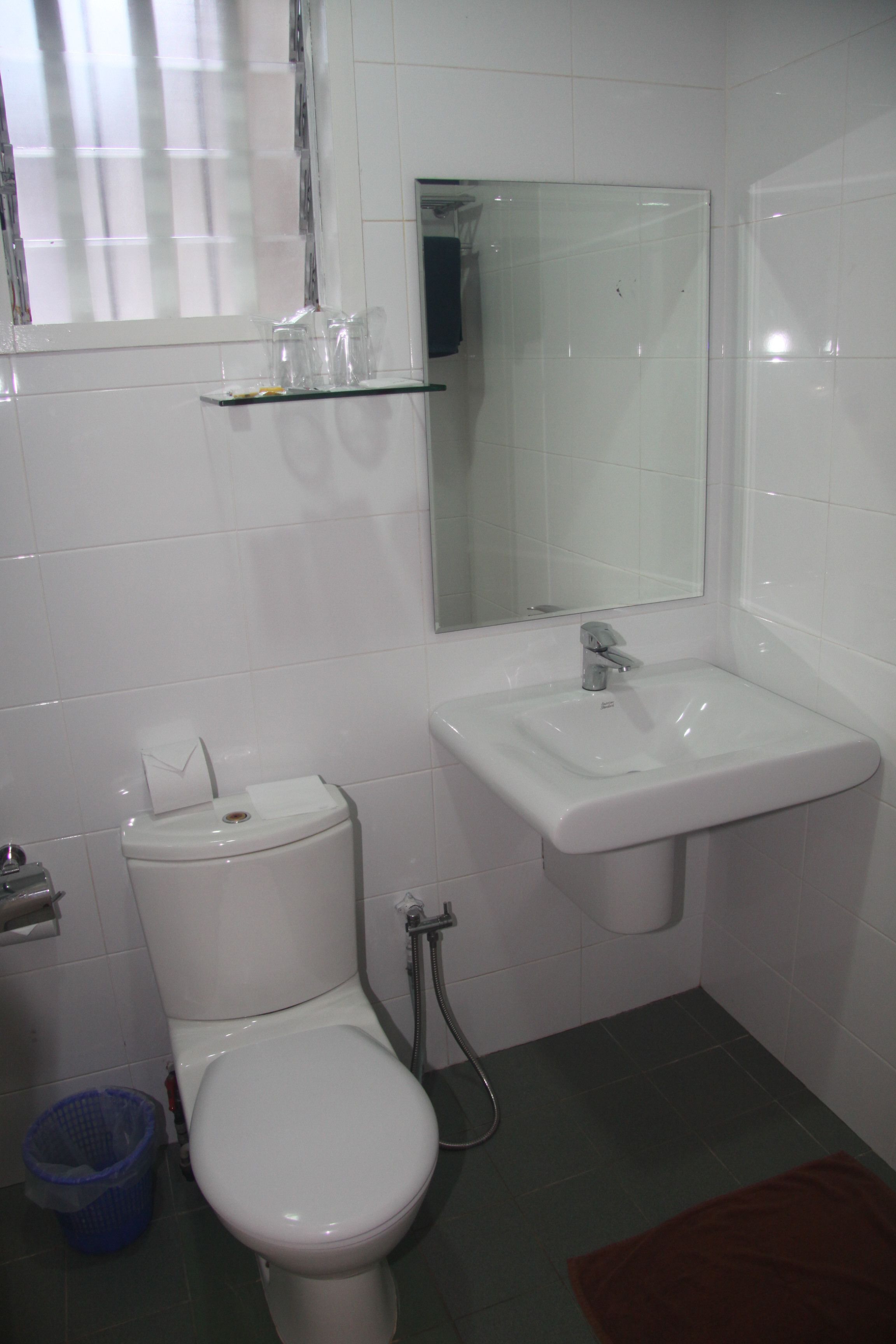 shower, free toiletries, hair dryer, slippers