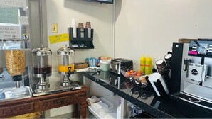 包含每日外带式早餐