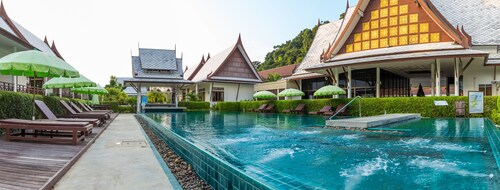 Bhu Tarn Koh Chang Resort and Spa