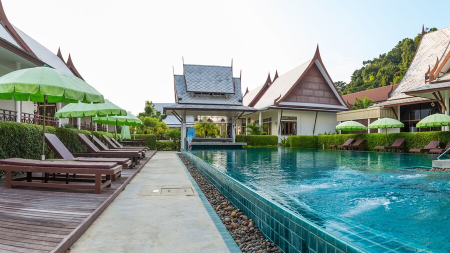 Bhu Tarn Koh Chang Resort and Spa