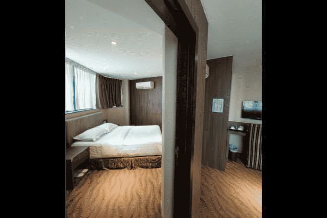 Minibar, in-room safe, iron/ironing board, free WiFi