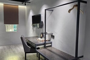 Desk, rollaway beds, free WiFi - Pantai Inn Kota Kinabalu (Kota Kinabalu)