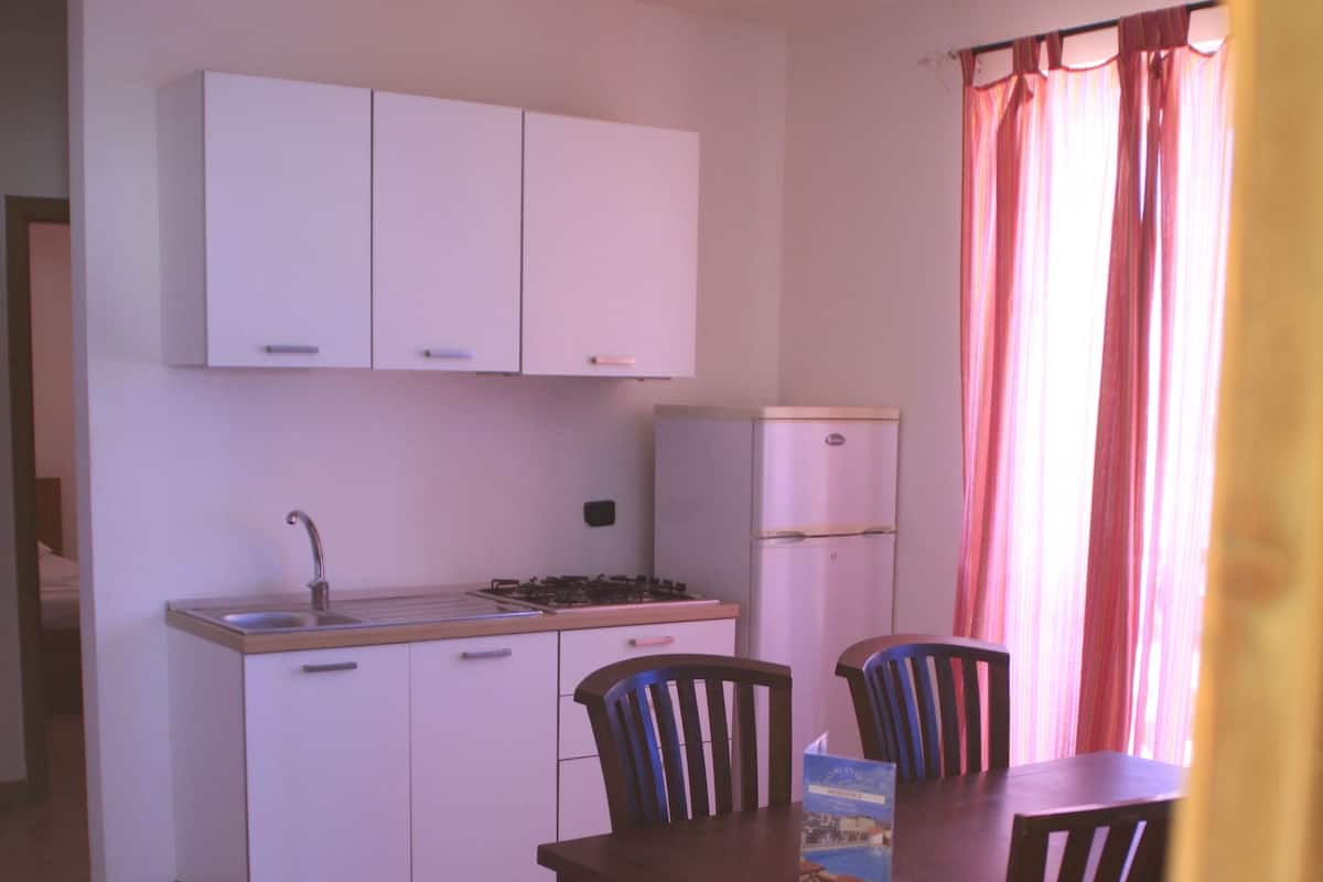 Appartamento, 2 camere da letto | Pasti in camera