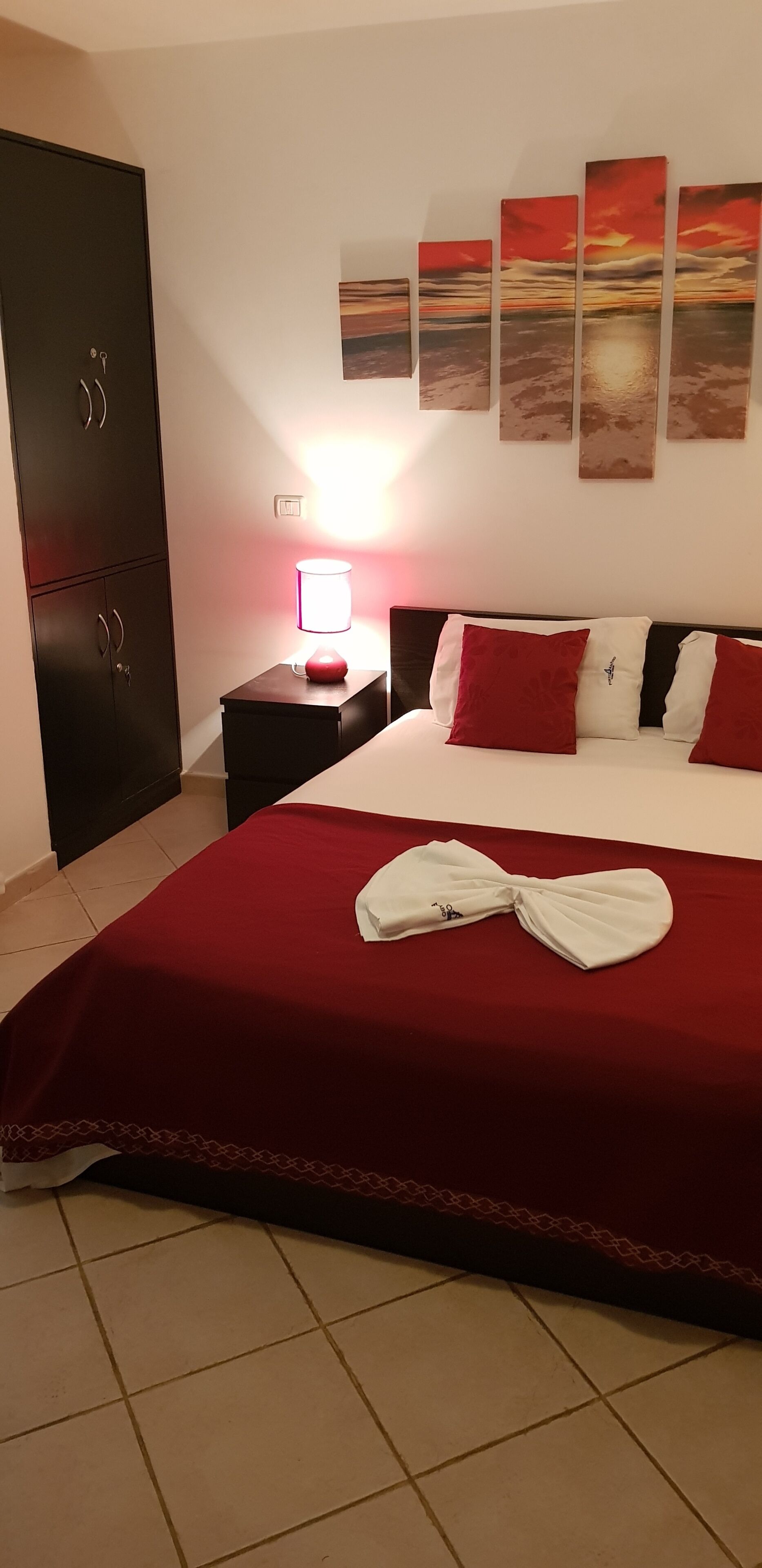 1 habitación, caja de seguridad en la habitación y cunas gratuitas 