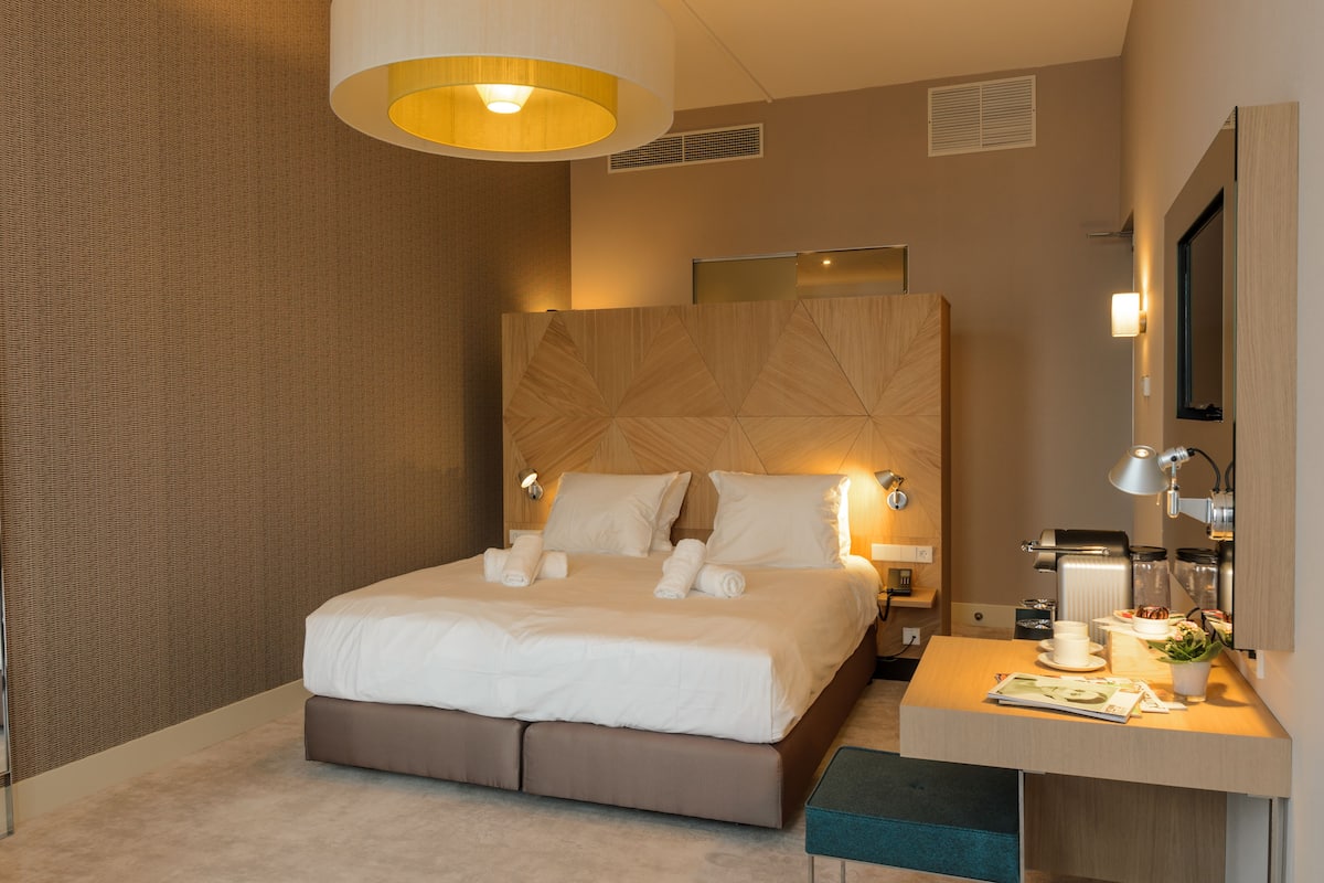 Suite Supérieure, 1 trÚs grand lit