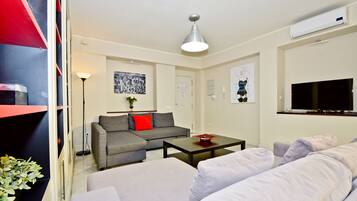 Appartement, 2 slaapkamers, 2 badkamers (7 Adults - SAN ELOY, 20) | Luxe beddengoed, donzen dekbedden, individueel gemeubileerd