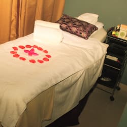 Massaggi “deep tissue”, massaggi sportivi, scrub corpo