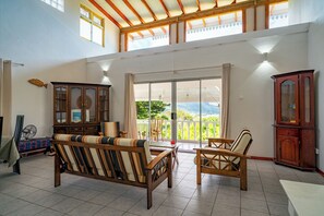 Panoramic Double Room, 1 Bedroom, Kitchen, Sea View | Living area