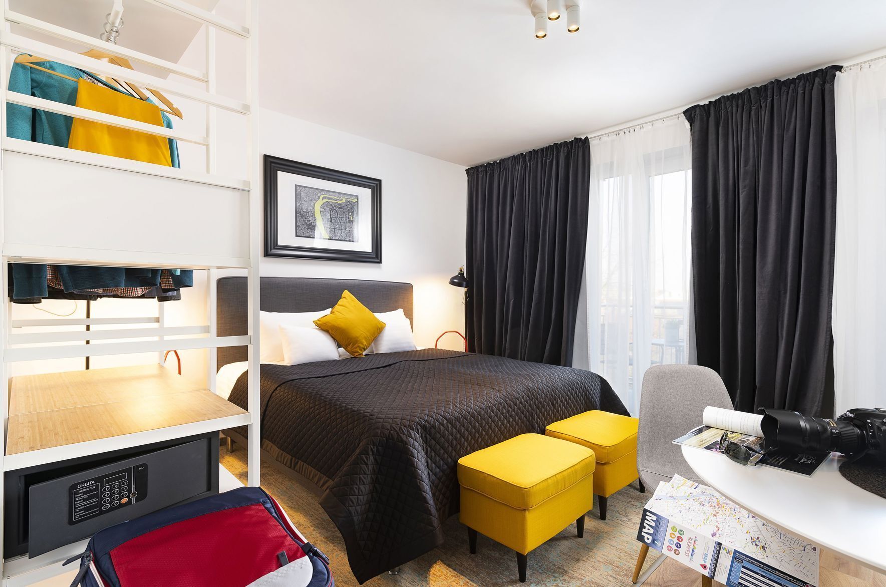 Seprai antialergi, brankas, dan didekorasi berbeda-beda