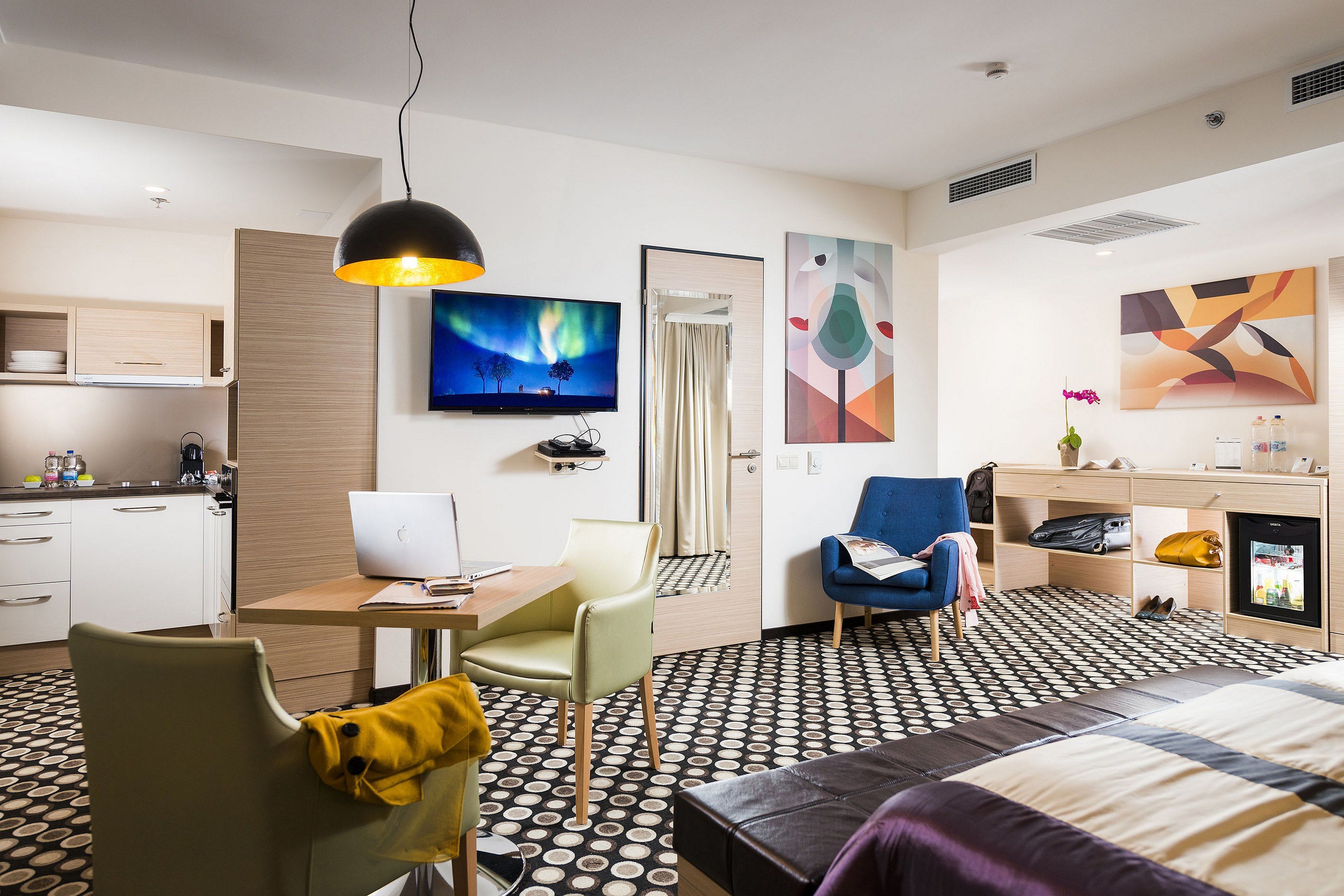 luxury suite with sauna | living area | smart tv, pay films