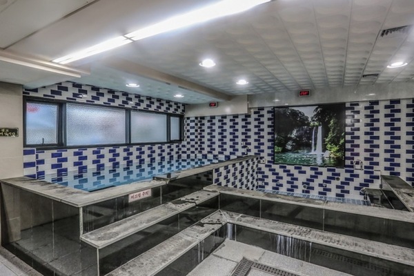 Public bath