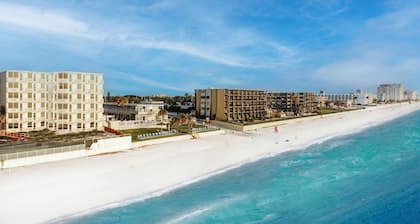 Ocean Court Beachfront Hotel