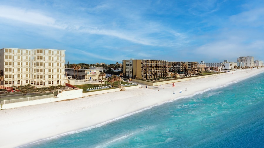 Ocean Court Beachfront Hotel