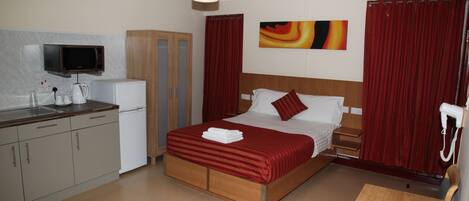 Apartment | 1 bedroom, iron/ironing board, free WiFi
