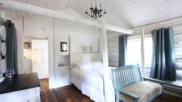 Cabin One | Hochwertige Bettwaren, individuell dekoriert, individuell eingerichtet