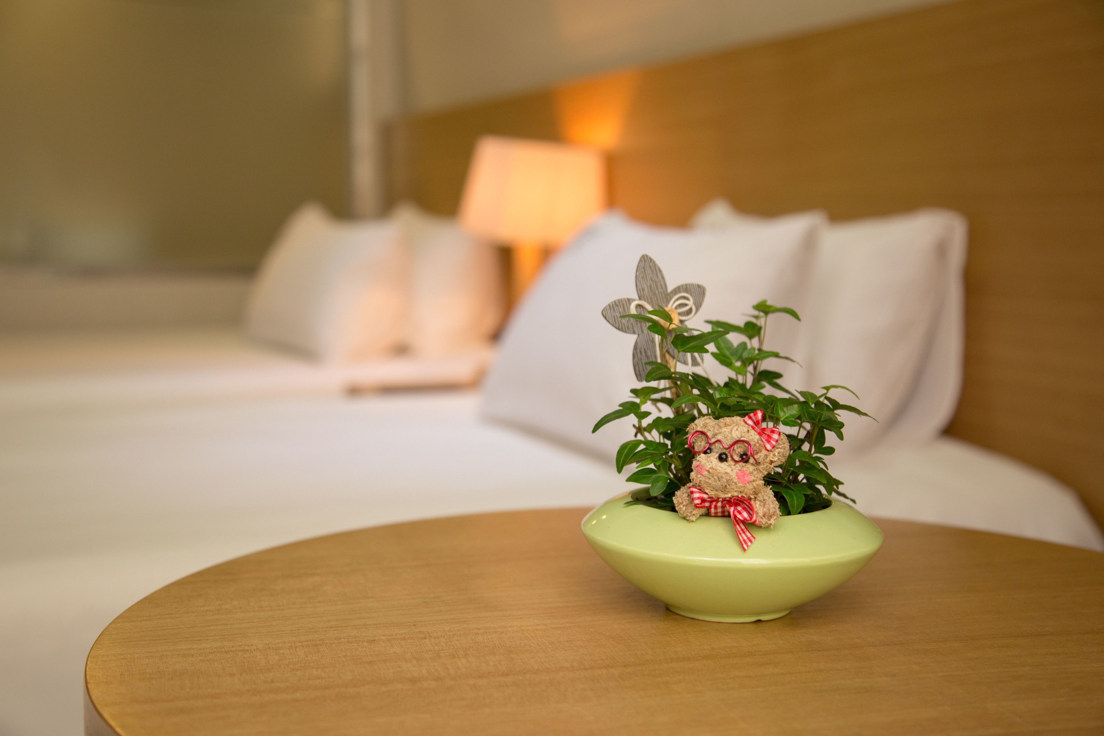 standard twin room | 1 bedroom, individually decorated, individually furnished, desk