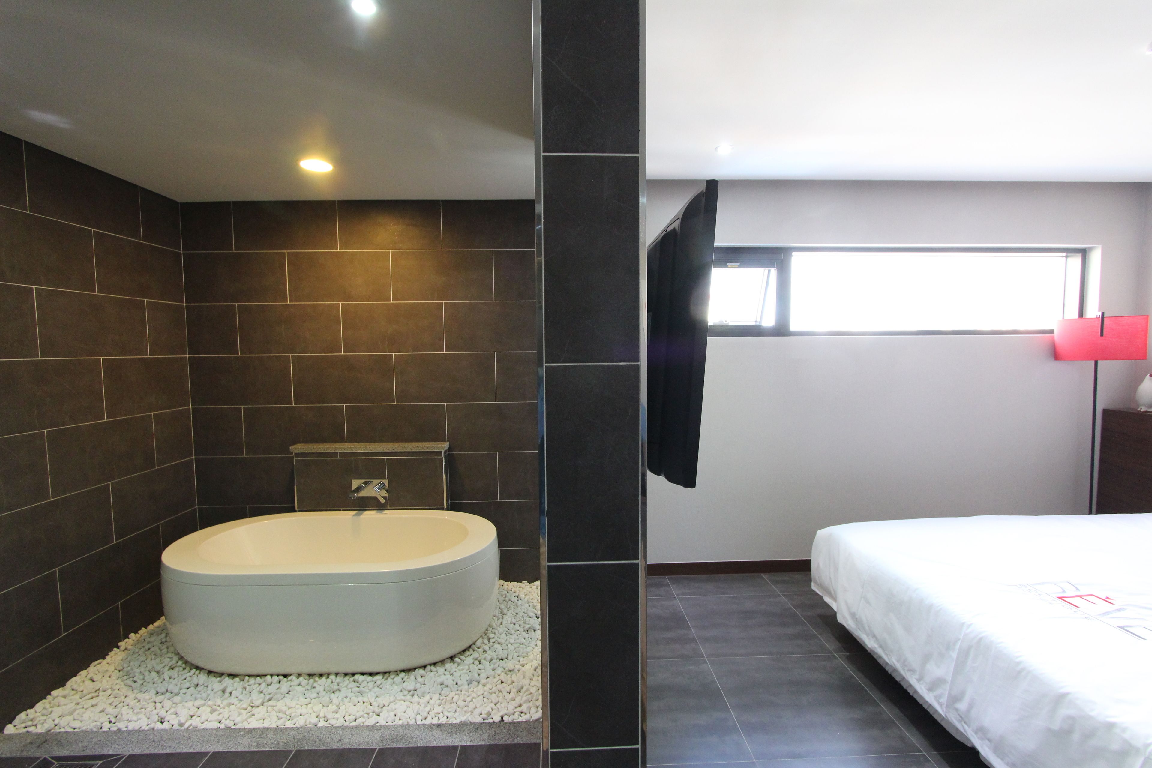 suite | bathroom | free toiletries, hair dryer, slippers, heated floors
