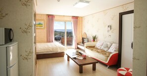 Studio, Ocean View