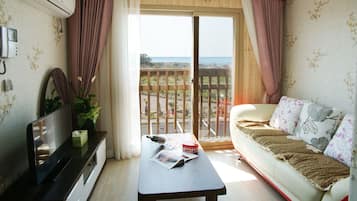 Habitación doble | Cortinas opacas y sistema de insonorización