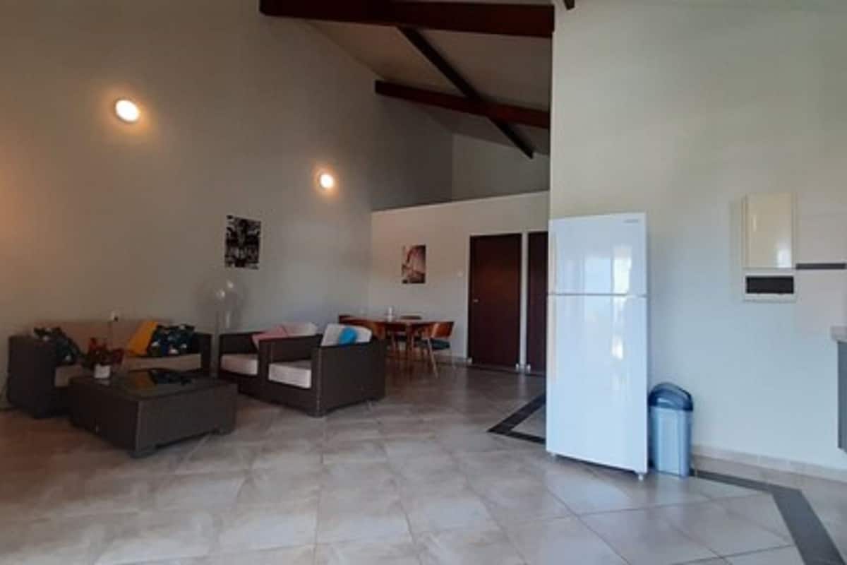 apartment, 2 bedrooms | private kitchen | fridge, microwave, electric kettle, cookware/dishes/utensils