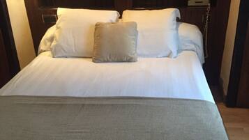 Minibar, Zimmersafe, kostenlose Babybetten