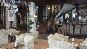 Bar (en el alojamiento)