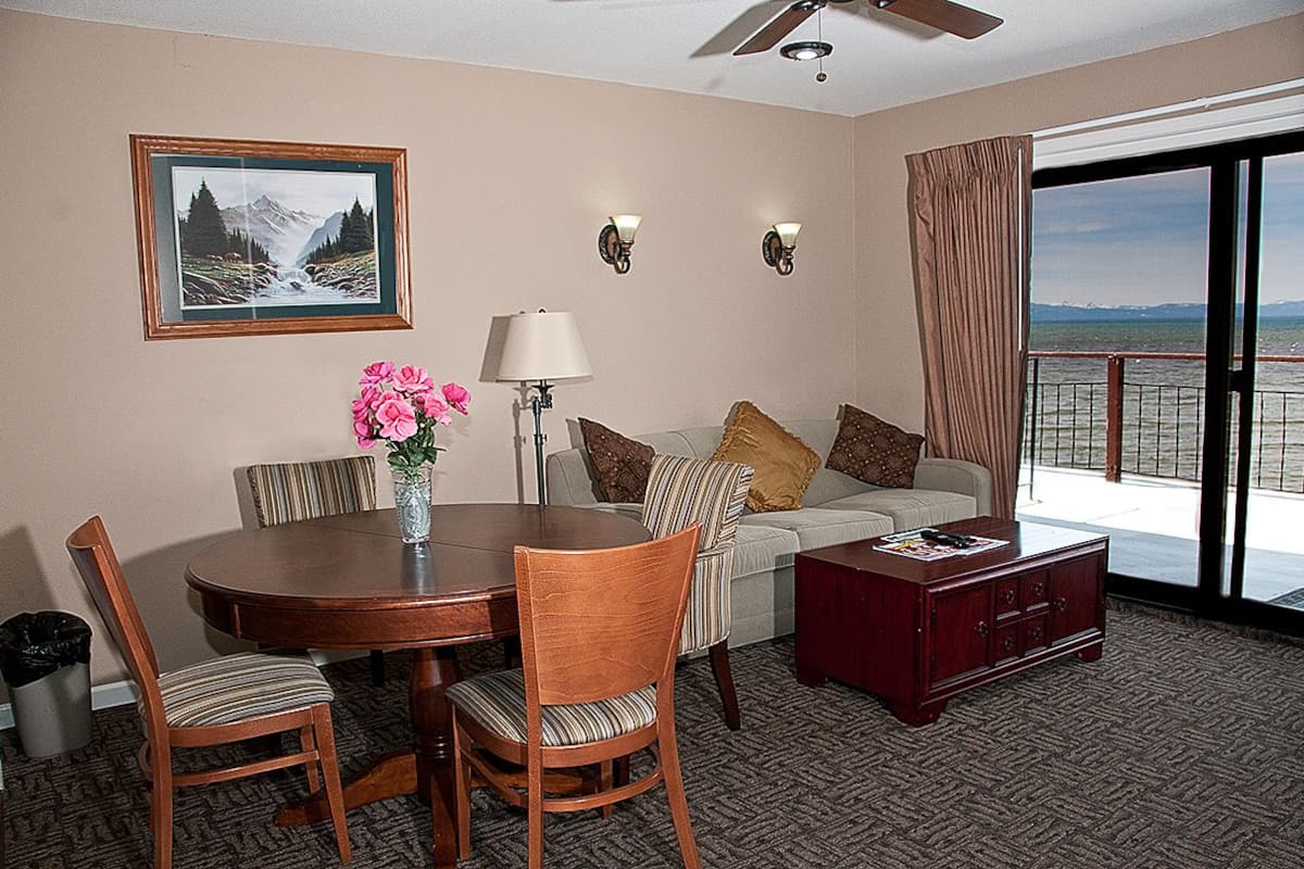 Suite, 1 Queen Bed with Sofa bed, Kitchen | Living area | Flat-screen TV, DVD player