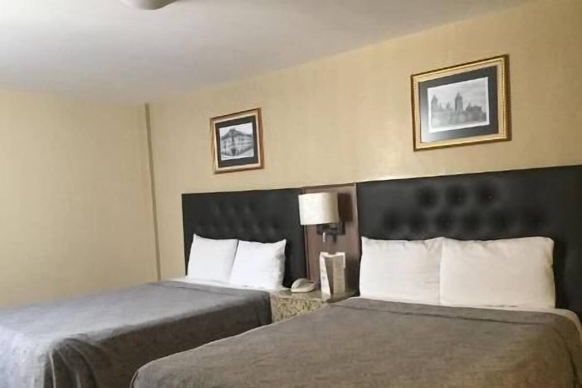 Premium bedding, in-room safe, desk, iron/ironing board (on request)