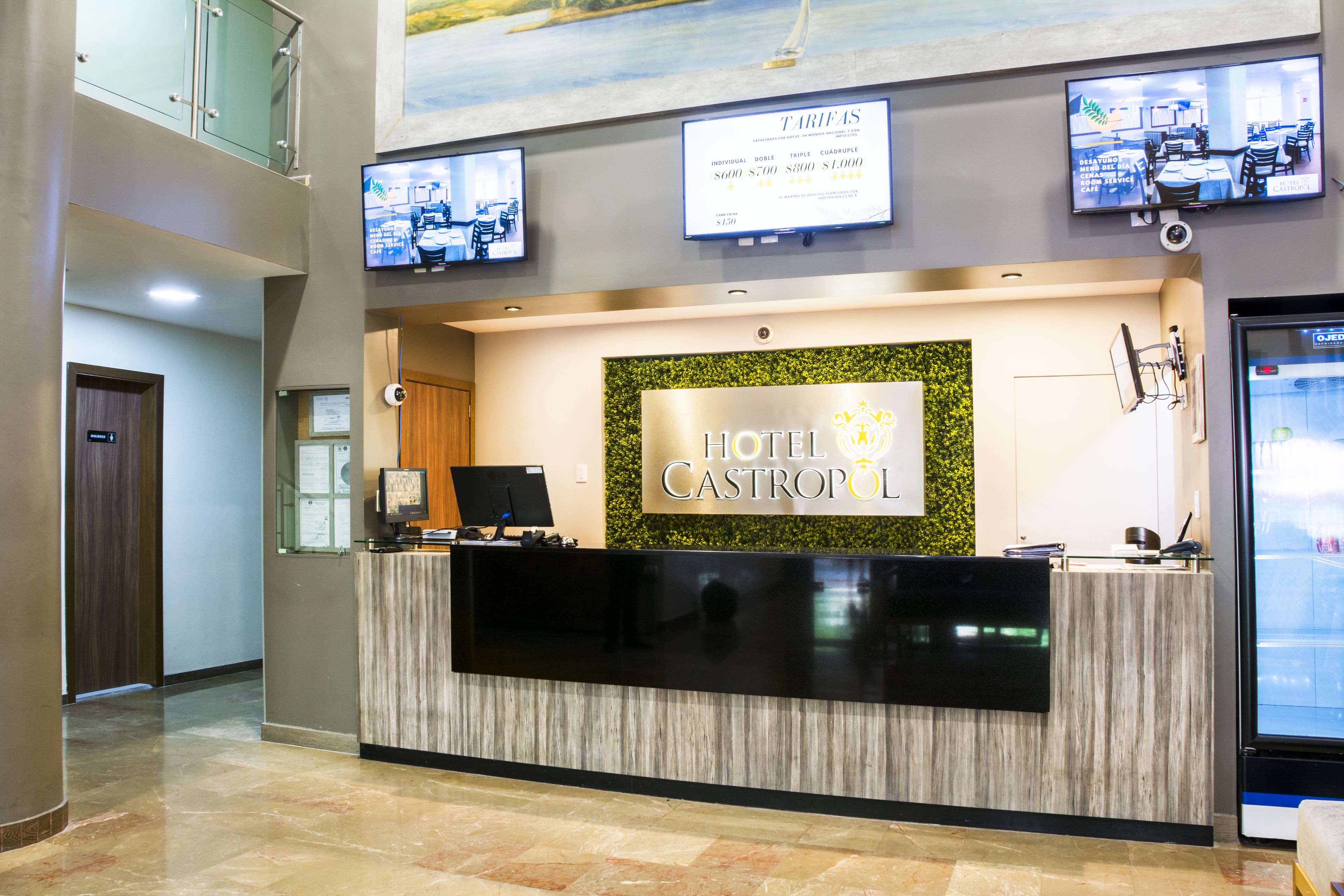 Check-in/check-out kiosk