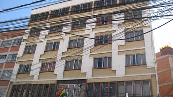 Fachada da propriedade