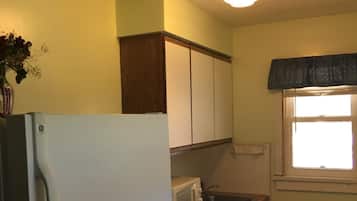 Fridge, microwave, coffee/tea maker
