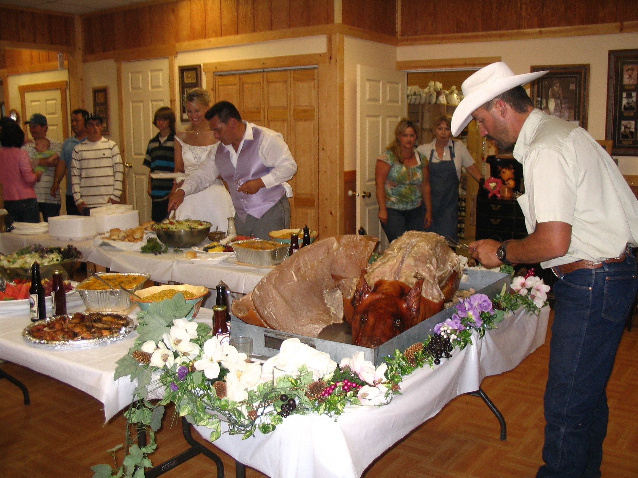 Breakfast, lunch and dinner served