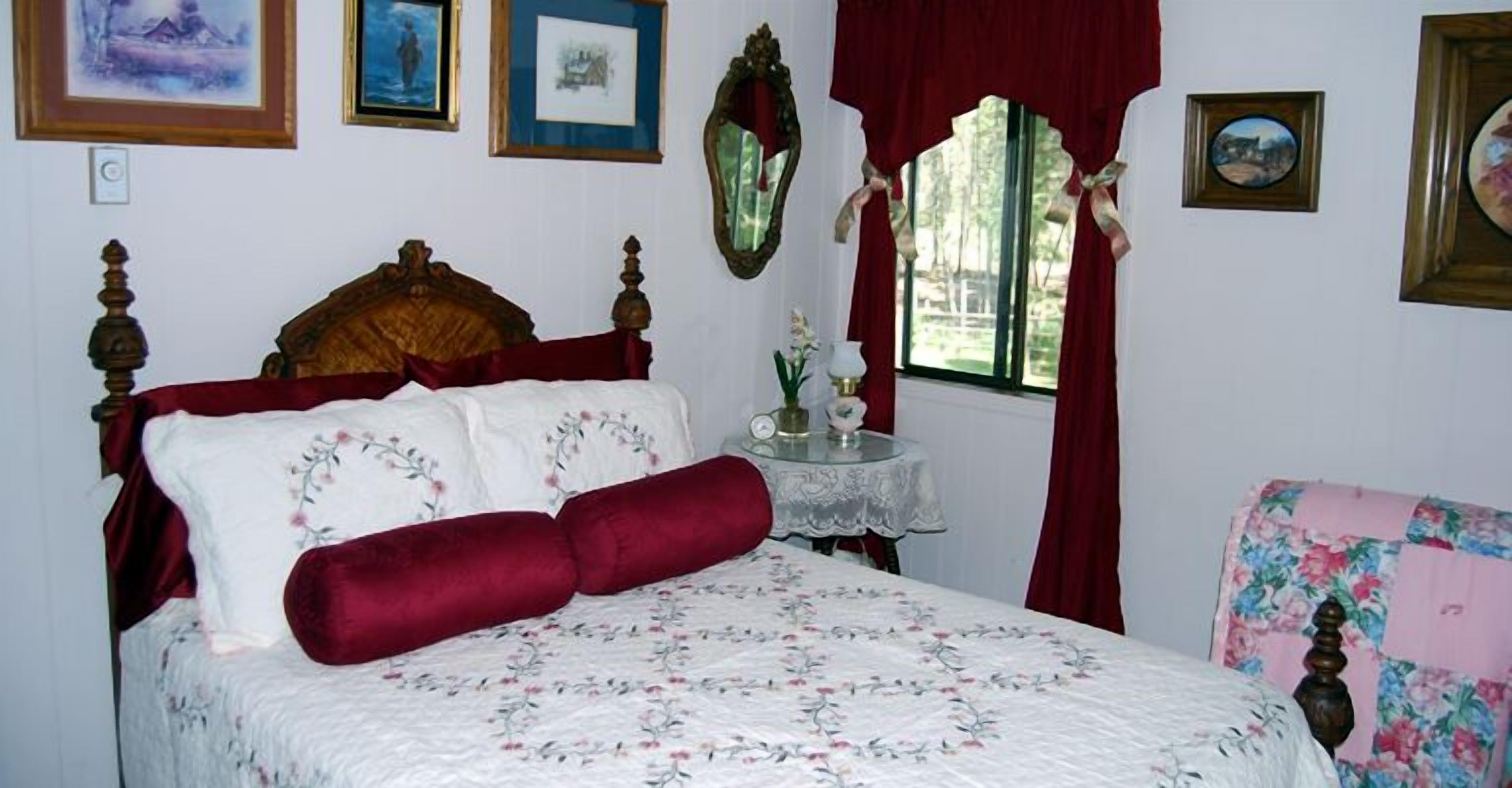 Zimmer, 1 Doppelbett | Kostenloses WLAN, Bettwäsche