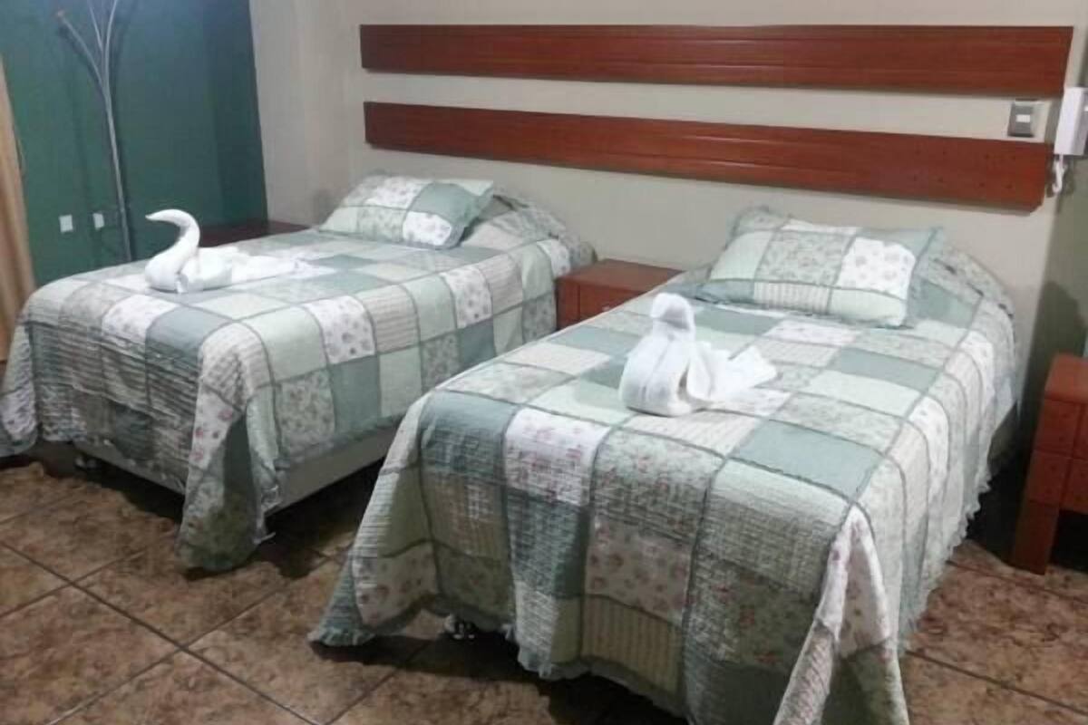 Minibar, soundproofing, WiFi (free), bed sheets