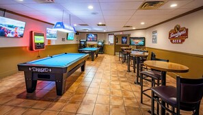 Bar (on property) - Magnuson Grand Harrisburg (New Cumberland)